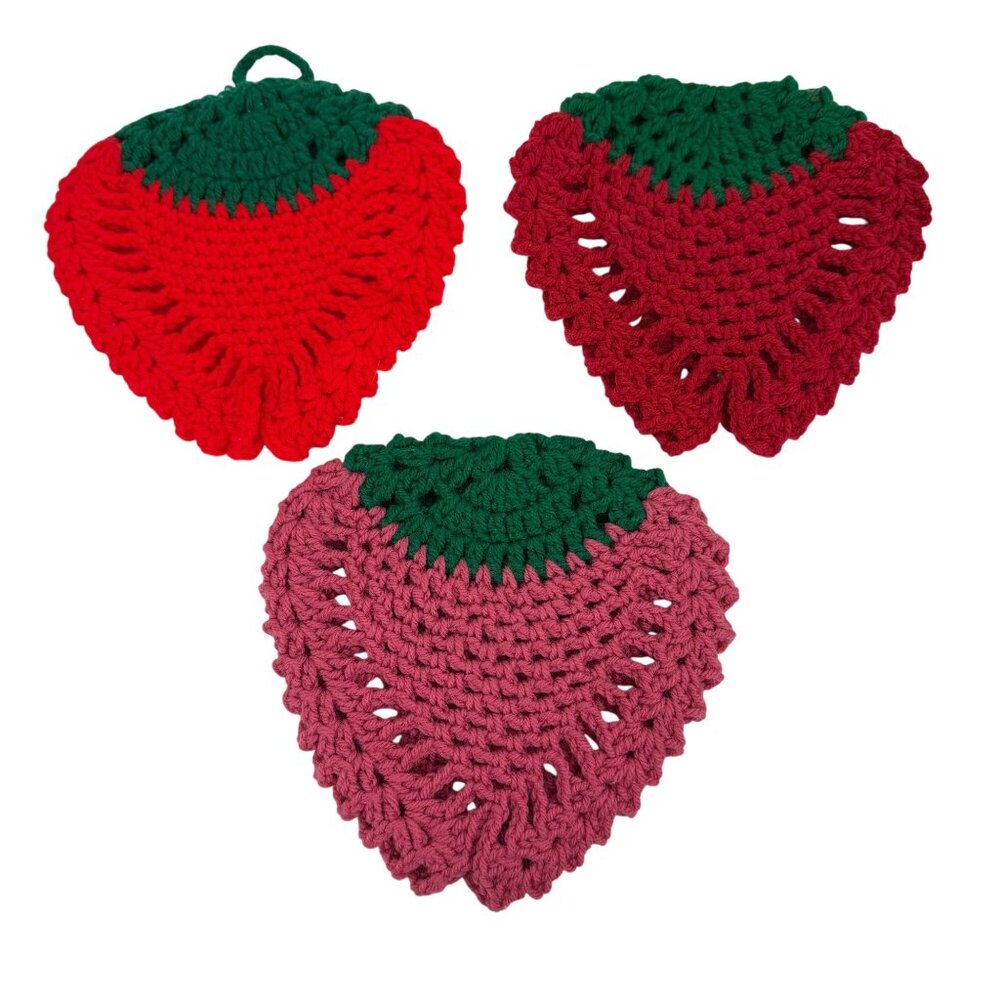 Set of 3 Hand Crochet STRAWBERRY Hot Pads Pot Holders Trivet MCM Retro